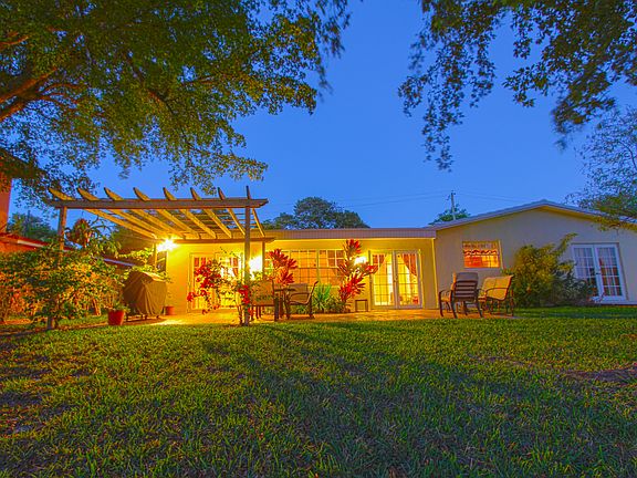 2nd image of 14950 Egan Ln