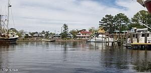 3rd image of 402/316 Water/Hodges Street
