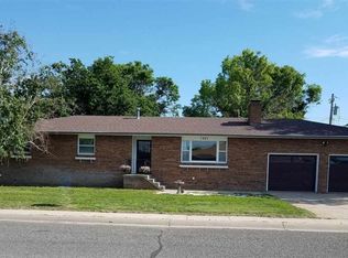 1421 W 3rd St, Sutherland, NE 69165