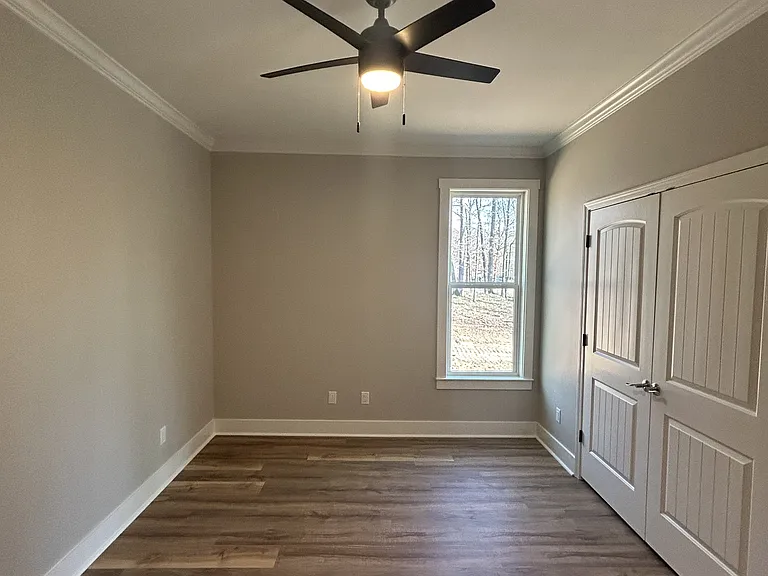 210 Diamondhead Dr — Photo 9