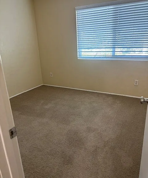 1520 Monterey Dr — Photo 4