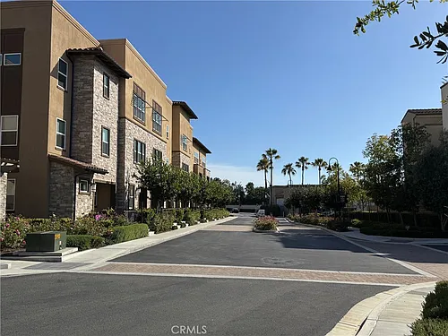 9 Sanctuary Ln Photo 1