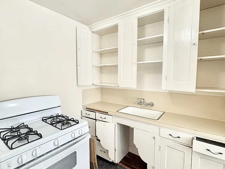 928 Pacific Ave #5 — Photo 9