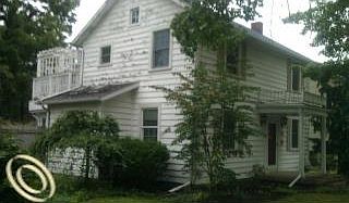 2nd image of 513 W Logan St