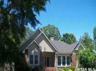 311 Ramblewood Dr, Jackson, TN 38305