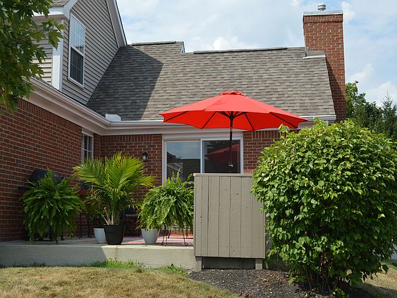 4th image of 5972 Glen Village Dr