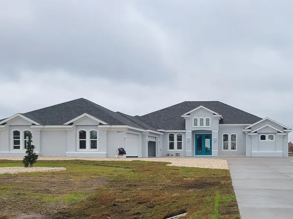 5317 Lake Venice Dr, Wimauma, FL 33598