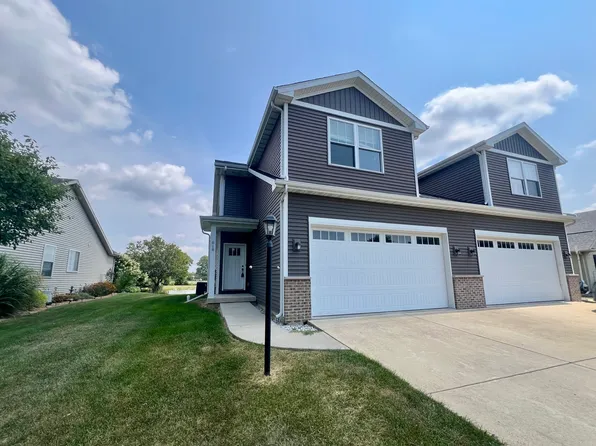 818 Sedgegrass Dr, Champaign, IL 61822