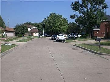 1st image of 2422 Shalimar Dr