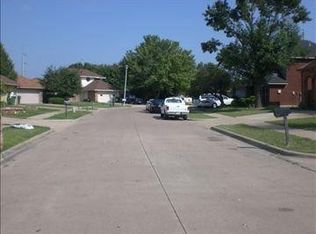 2422 Shalimar Dr, Garland, TX 75040