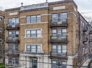2820 Mayfield Rd #203, Cleveland, OH 44118