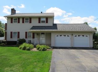 10 Eric Ct, Johnson City, NY 13790