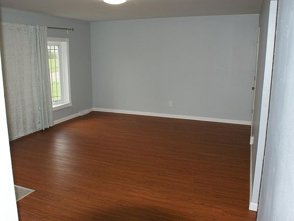 4th image of 6707 Lightwood Dr