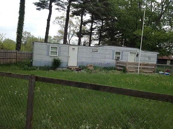 3rd image of 52634 County Road 11