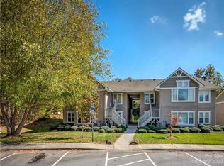 83 Morningside Ln, Hendersonville, NC 28792