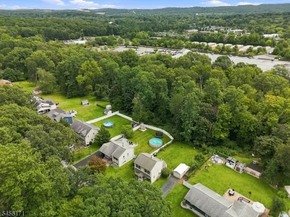 26 Mount Arlington Rd, Roxbury Twp., NJ 07852