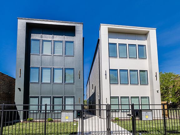 3rd image of 6050 S Eberhart Ave