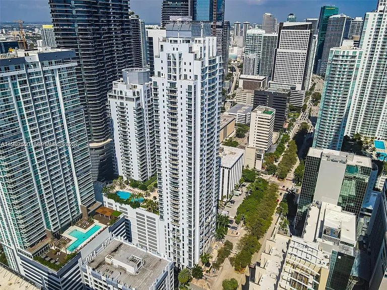 1060 Brickell Ave #3607 — Photo 7