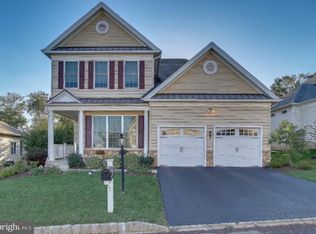2236 Cooper Dr, Schwenksville, PA 19473
