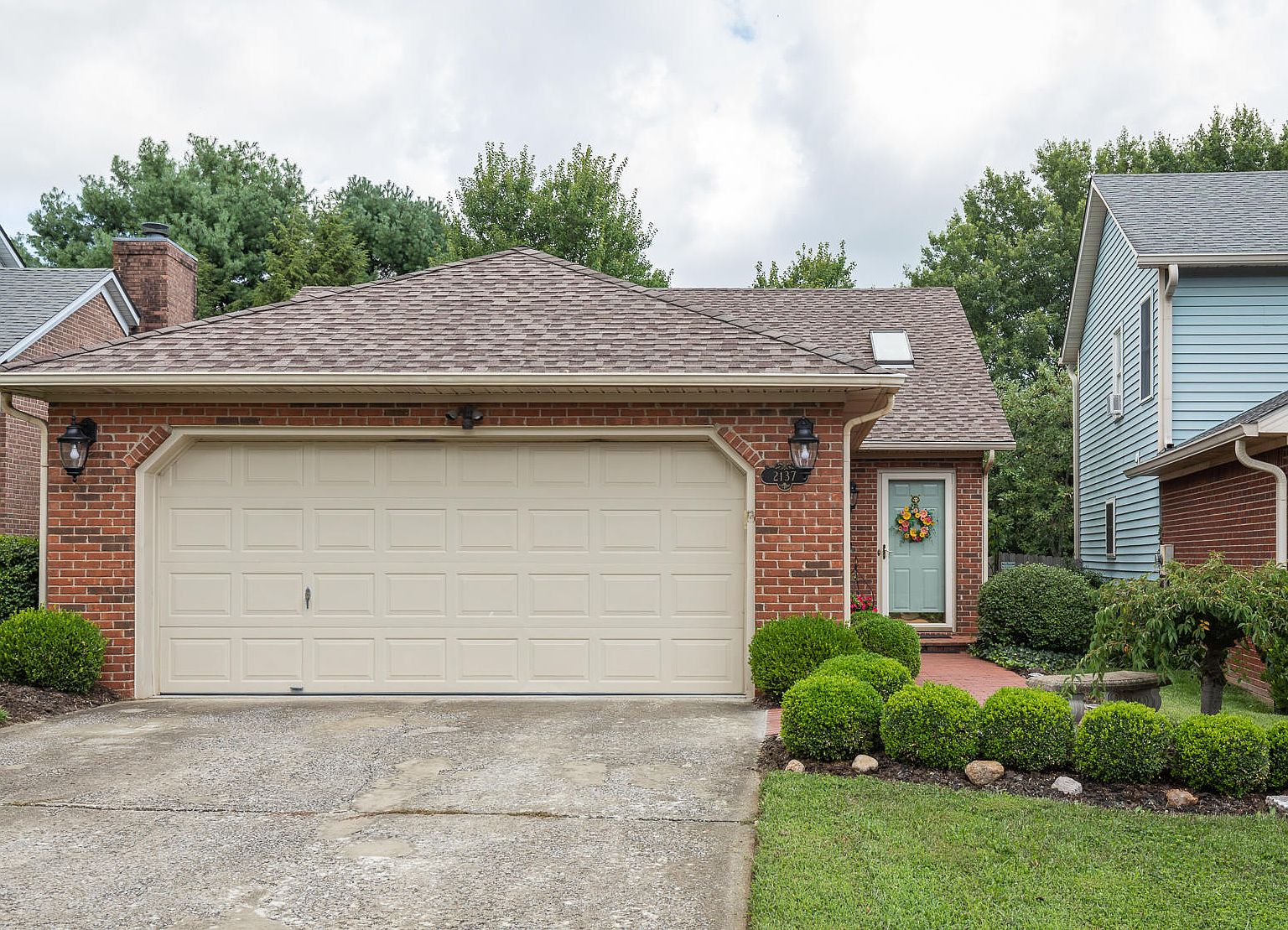2137 Fort Harrods Dr, Lexington, KY 40513 Zillow