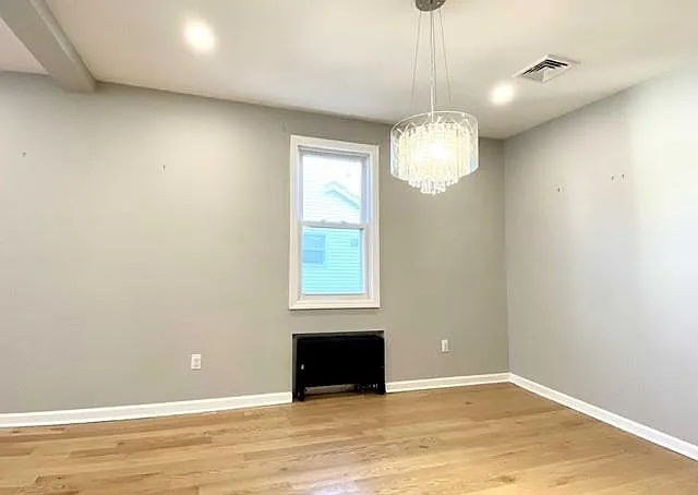 7 Holland Ave — Photo 5