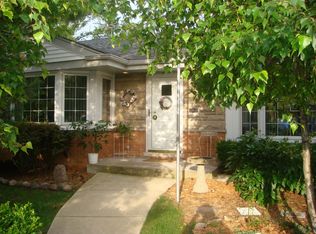 920 N Washington Ave, Park Ridge, IL 60068