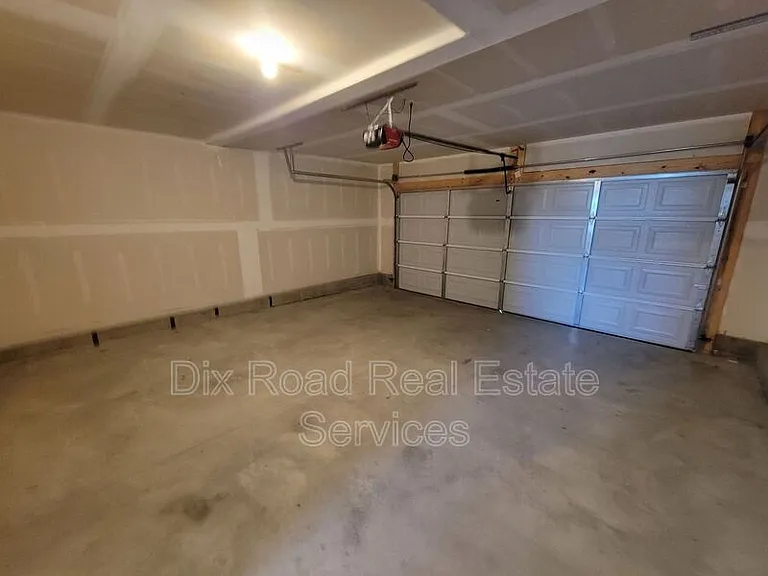 837 Prescot Cir — Photo 14