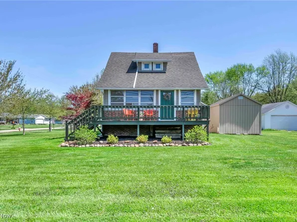 5215 Jaycox Rd, North Ridgeville, OH 44039