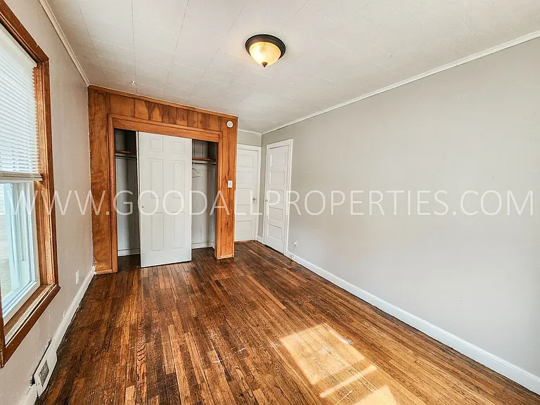 106 E Bell Ave — Photo 10