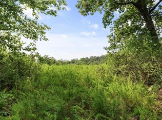 11291 Cragwold Rd, Saint Louis, MO 63122