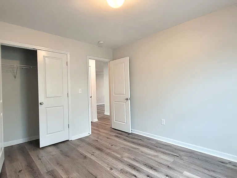 7934 Rudder Cir S — Photo 14