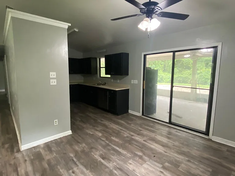 110 Ridgewood Dr — Photo 5