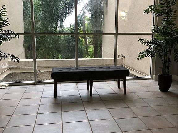 5th image of 9755 NW 52nd St APT 211