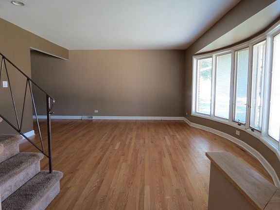 2nd image of 137 S Elizabeth Ave
