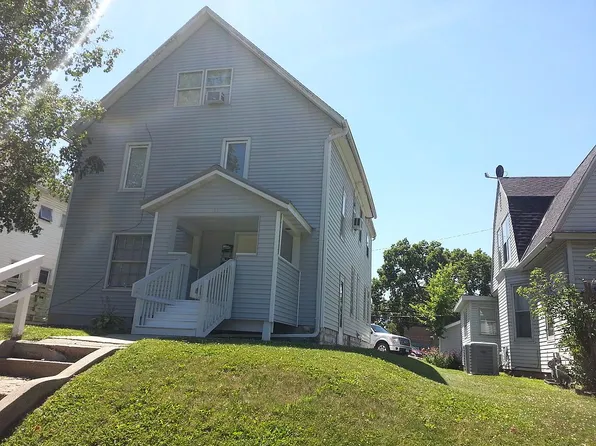 11 11th Ave SW, Rochester, MN 55902