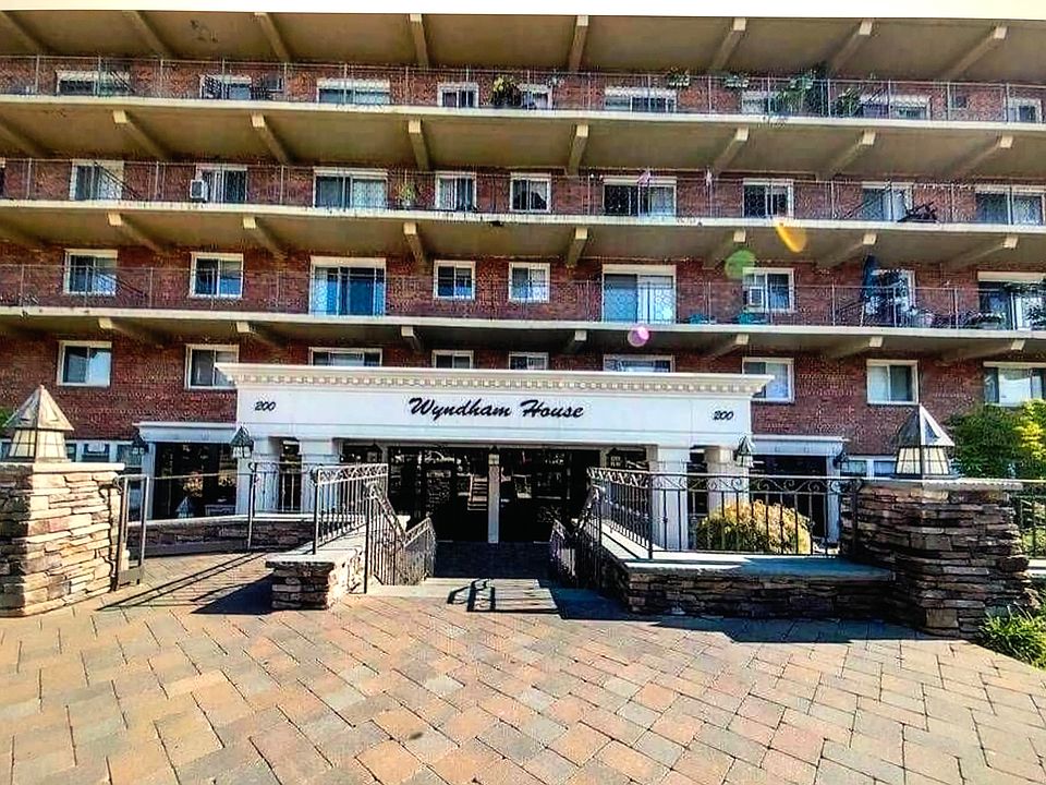 1st image of 200 Atlantic Ave APT 222