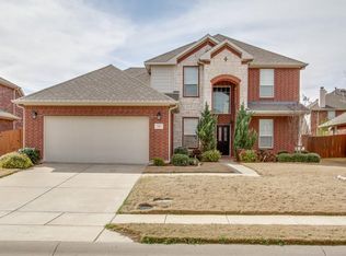 712 Clear Water Dr, The Colony, TX 75056