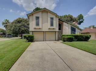 14203 Crosshaven Dr, Houston, TX 77015