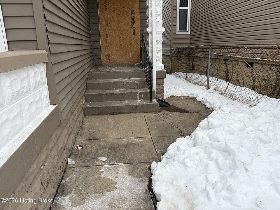2nd image of 1851 Date St