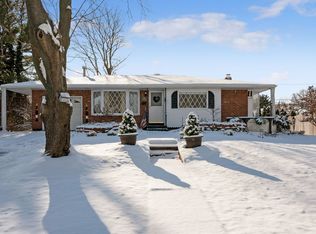 11 Bayberry Dr, Saint James, NY 11780