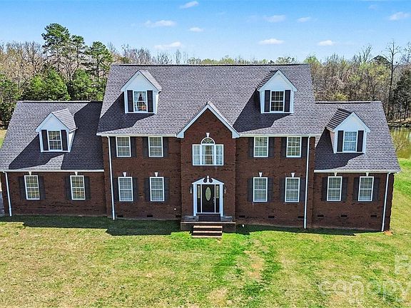 3rd image of 11410 Mount Olive Rd
