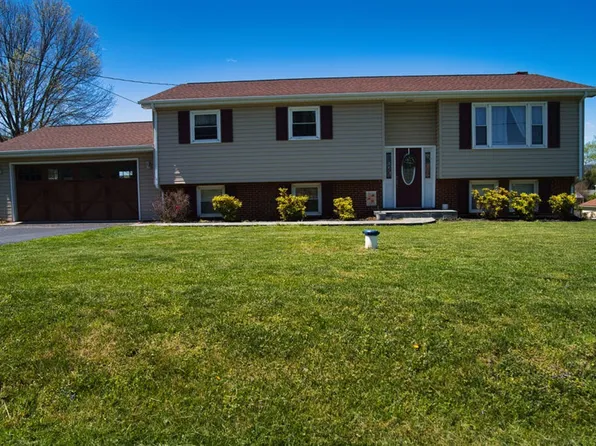 7248 Old Mountain Rd, Roanoke, VA 24019