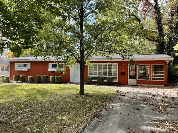 213 Hunter St, Lebanon, IL 62254