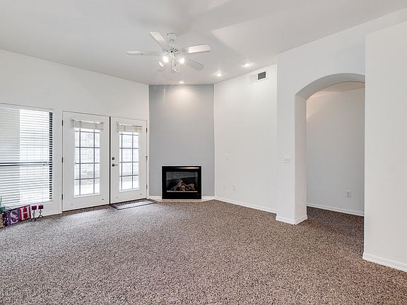 5th image of 4533 N 22nd St Unit 117
