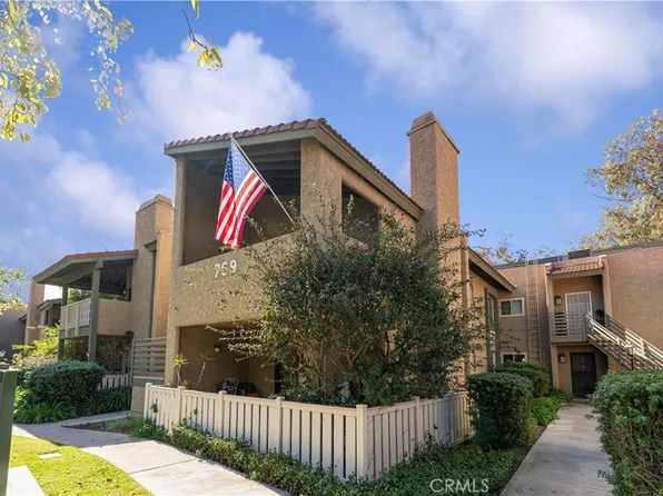 769 Birch Park Cir #207, Thousand Oaks, CA 91360