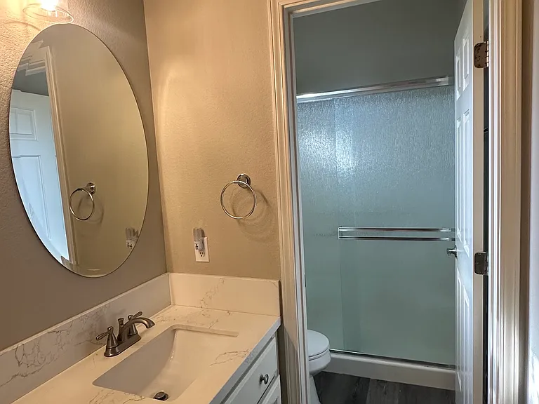 982 Colmore Way — Photo 7