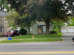 1907 Court St, Syracuse, NY 13208