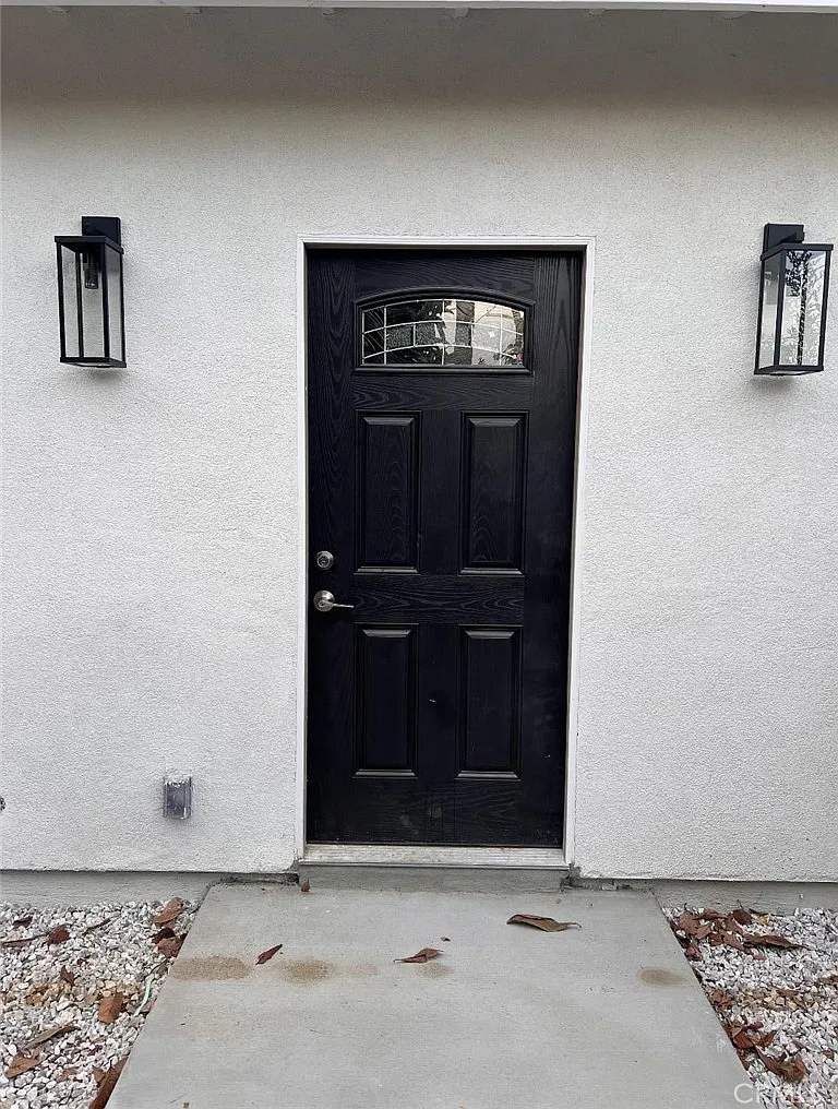 2 bed, 1000 sqft, $2,900 — Photo 2