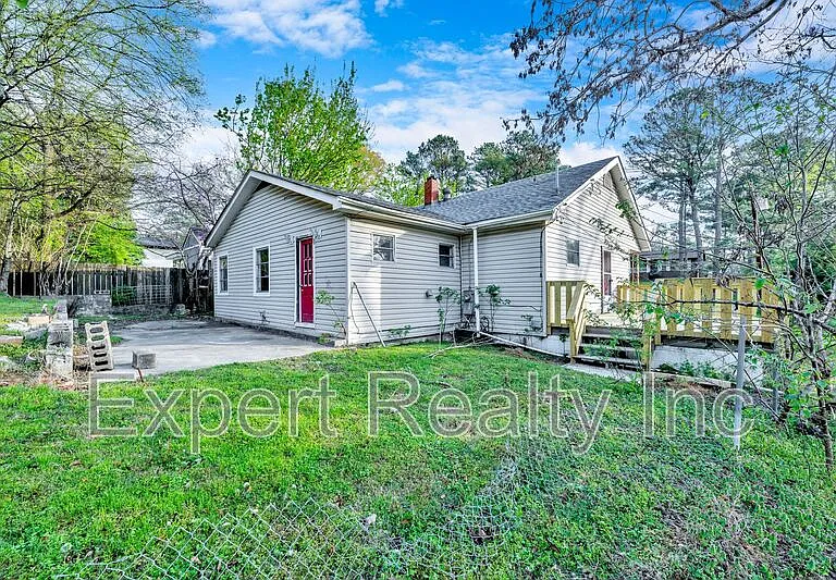 616 Rutledge Dr — Photo 4