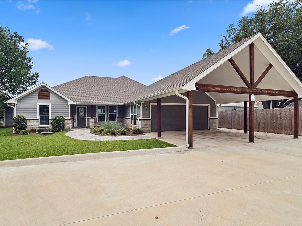 1st image of 4511 Wildwood Cir